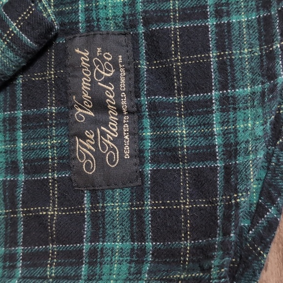 The Vermont Flannel Co. Black/Green Plaid Flannel Button Up USA Made Size XS - Picture 3 of 10